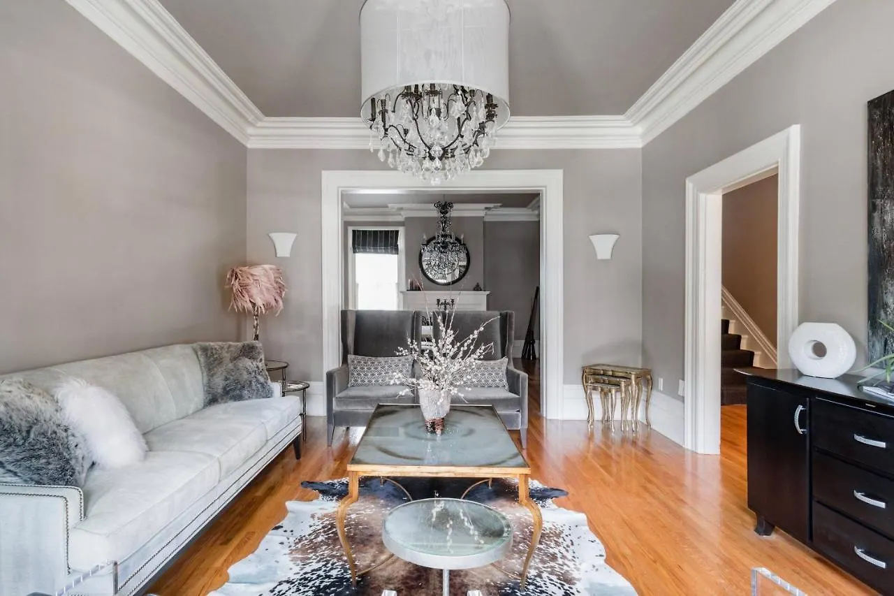 Downtown Luxury Victorian Retreat Hotel Toronto 4*,  Canada